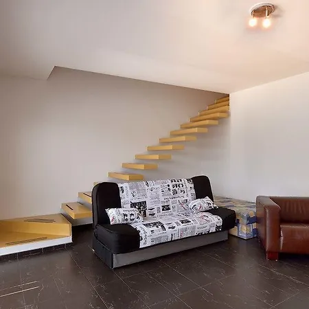 Twin City Rooftop By Ambiente Apartment