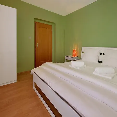 Twin City Rooftop By Ambiente Apartment Bratislava