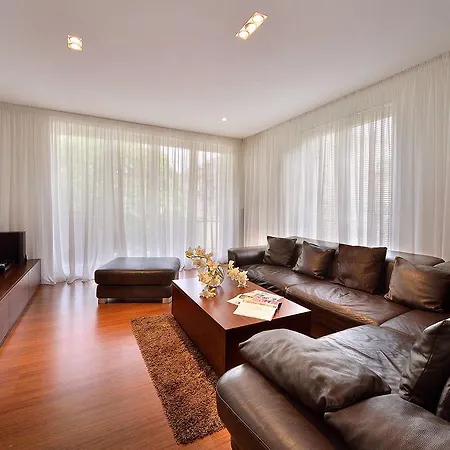 Twin City Rooftop By Ambiente Apartment Bratislava