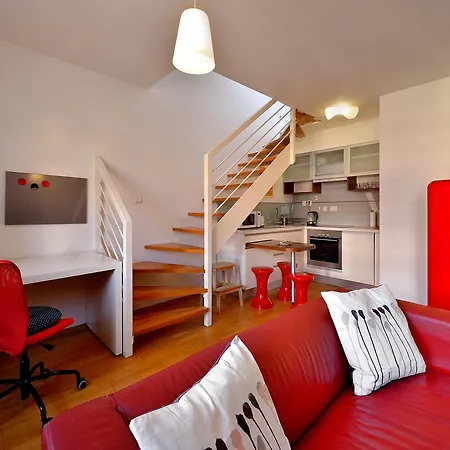 Twin City Rooftop By Ambiente Apartment
