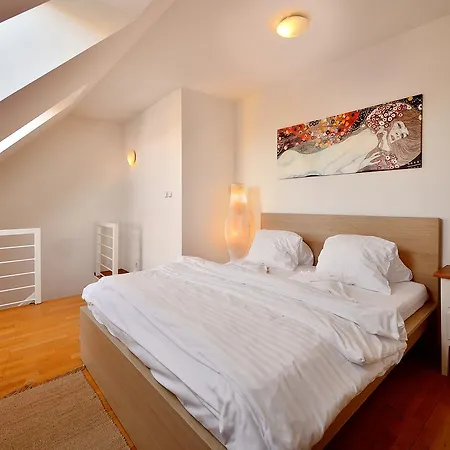 Apartment Twin City Rooftop By Ambiente