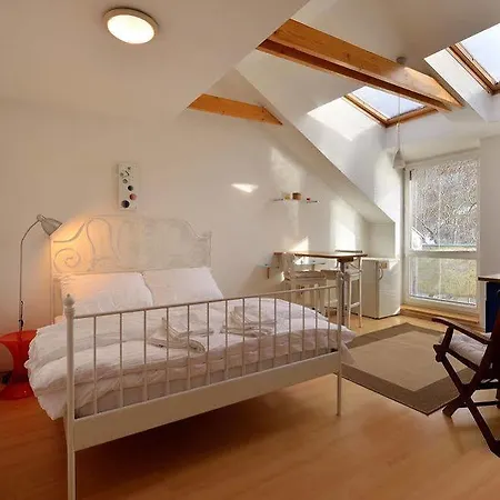 Twin City Rooftop By Ambiente *